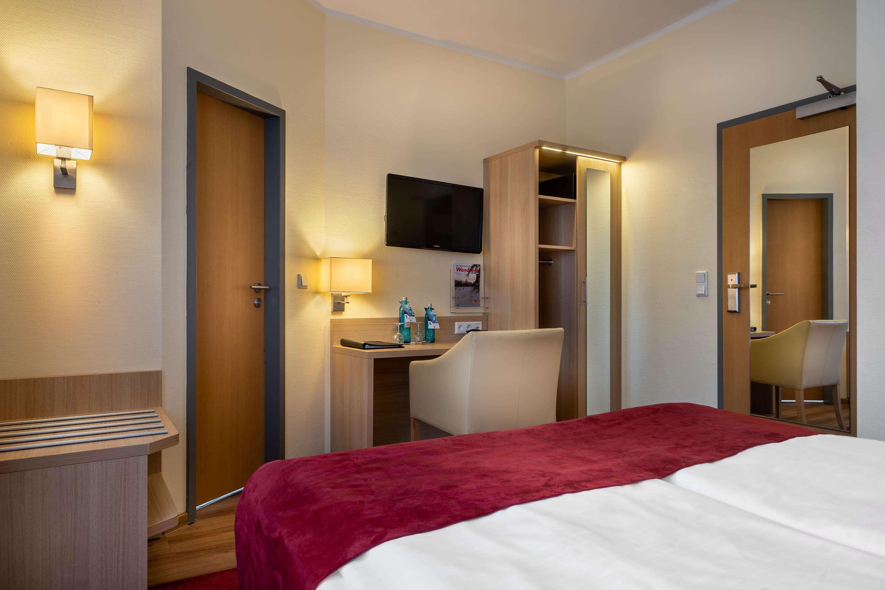 Garner Hotel Hamburg - Wandsbek Marktplatz Екстер'єр фото