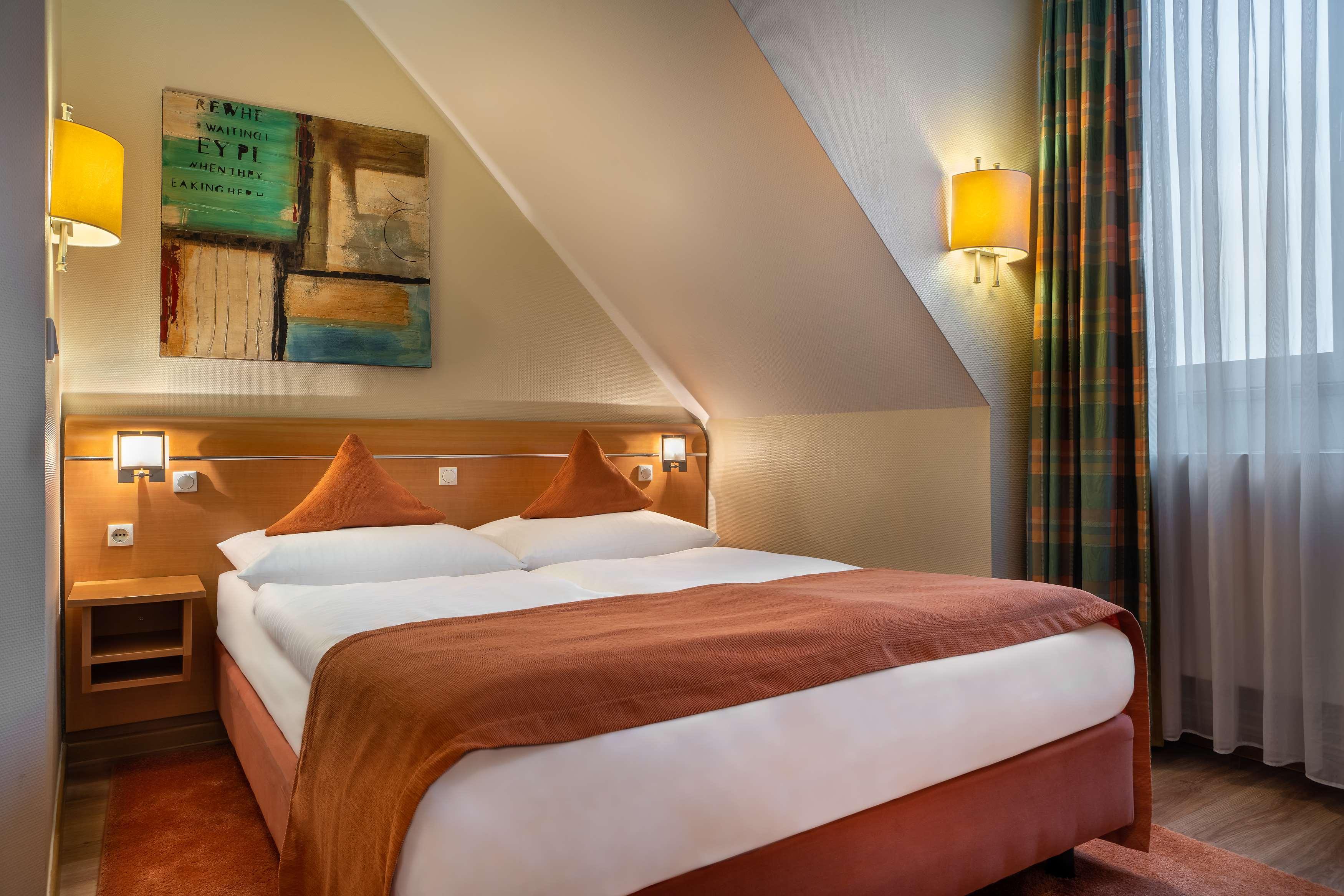Garner Hotel Hamburg - Wandsbek Marktplatz Екстер'єр фото