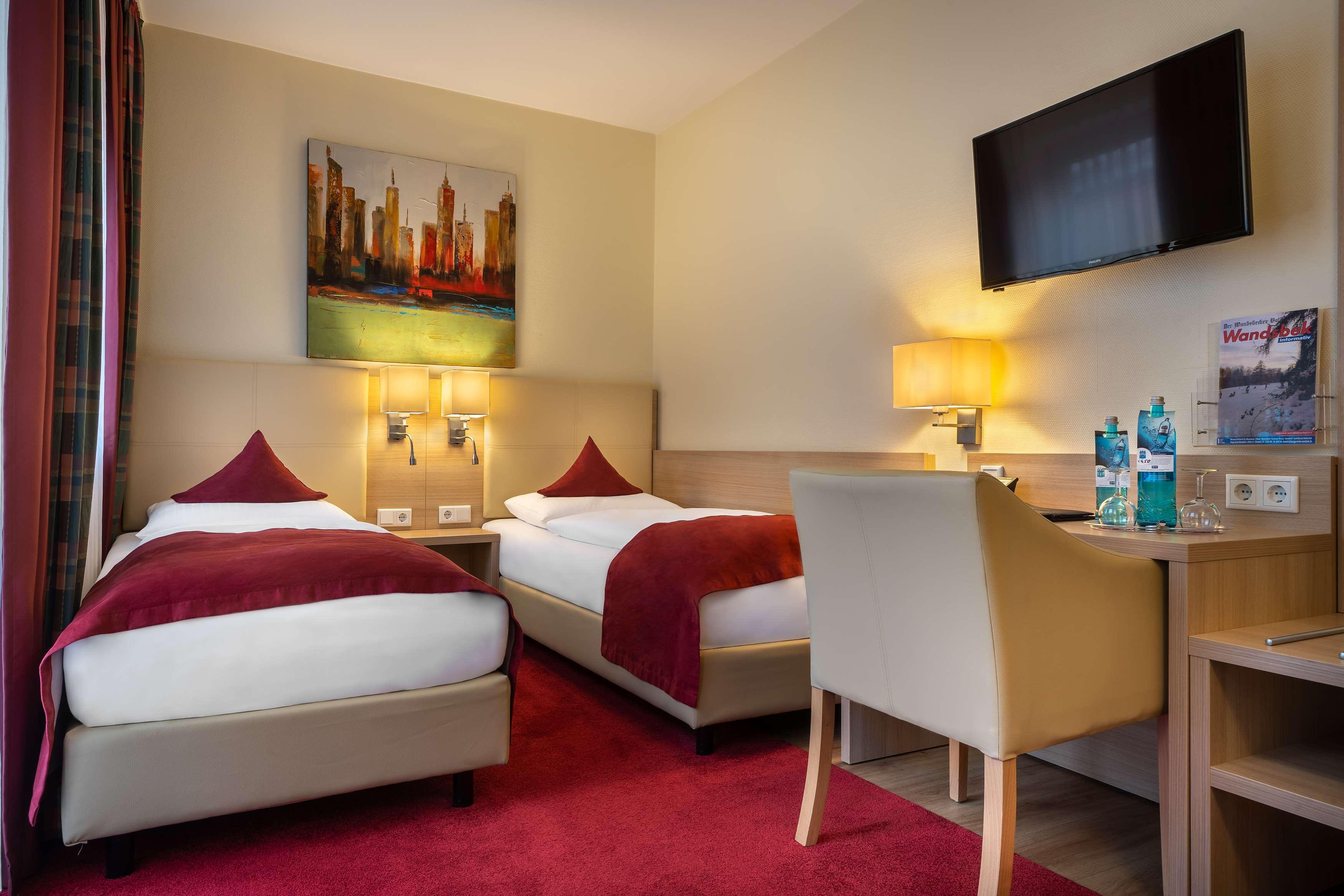 Garner Hotel Hamburg - Wandsbek Marktplatz Екстер'єр фото