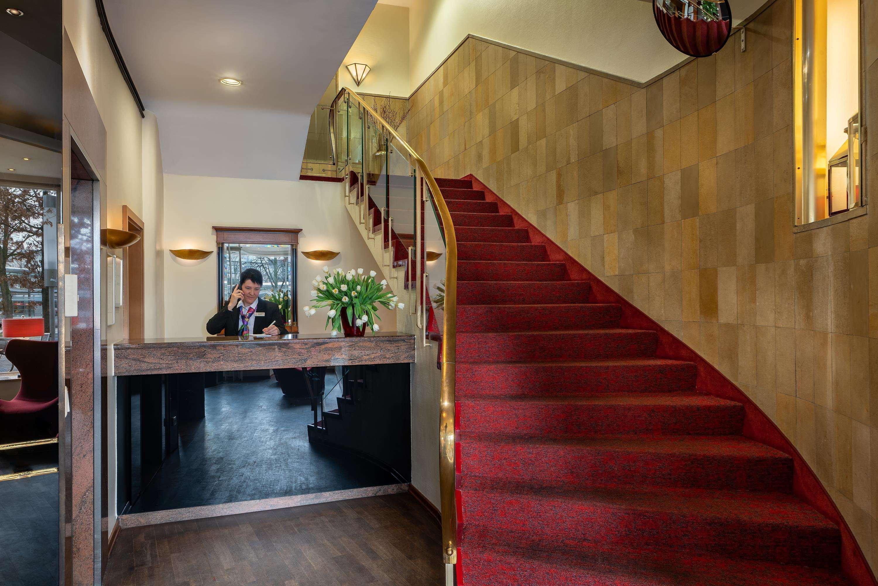 Garner Hotel Hamburg - Wandsbek Marktplatz Екстер'єр фото