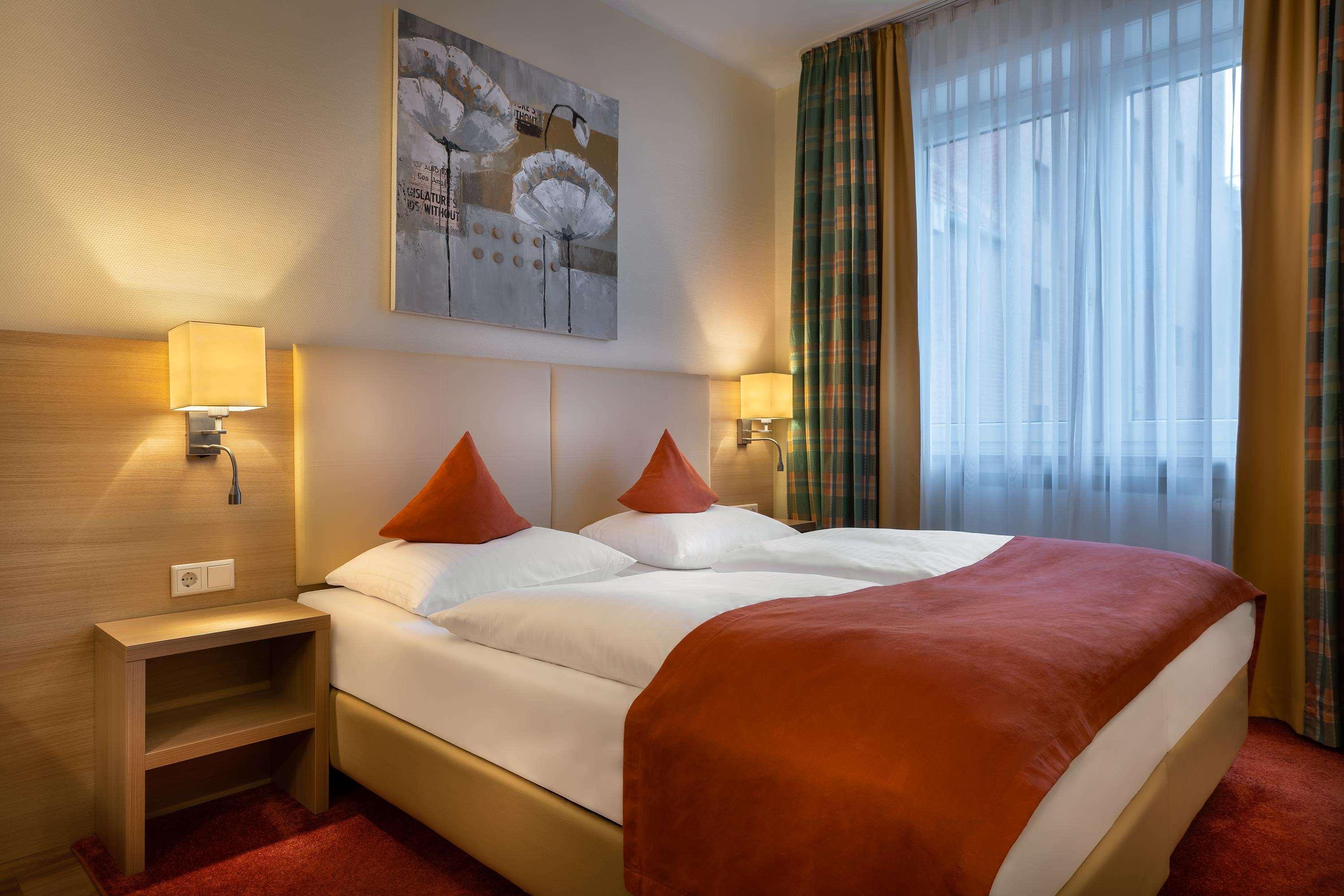 Garner Hotel Hamburg - Wandsbek Marktplatz Екстер'єр фото