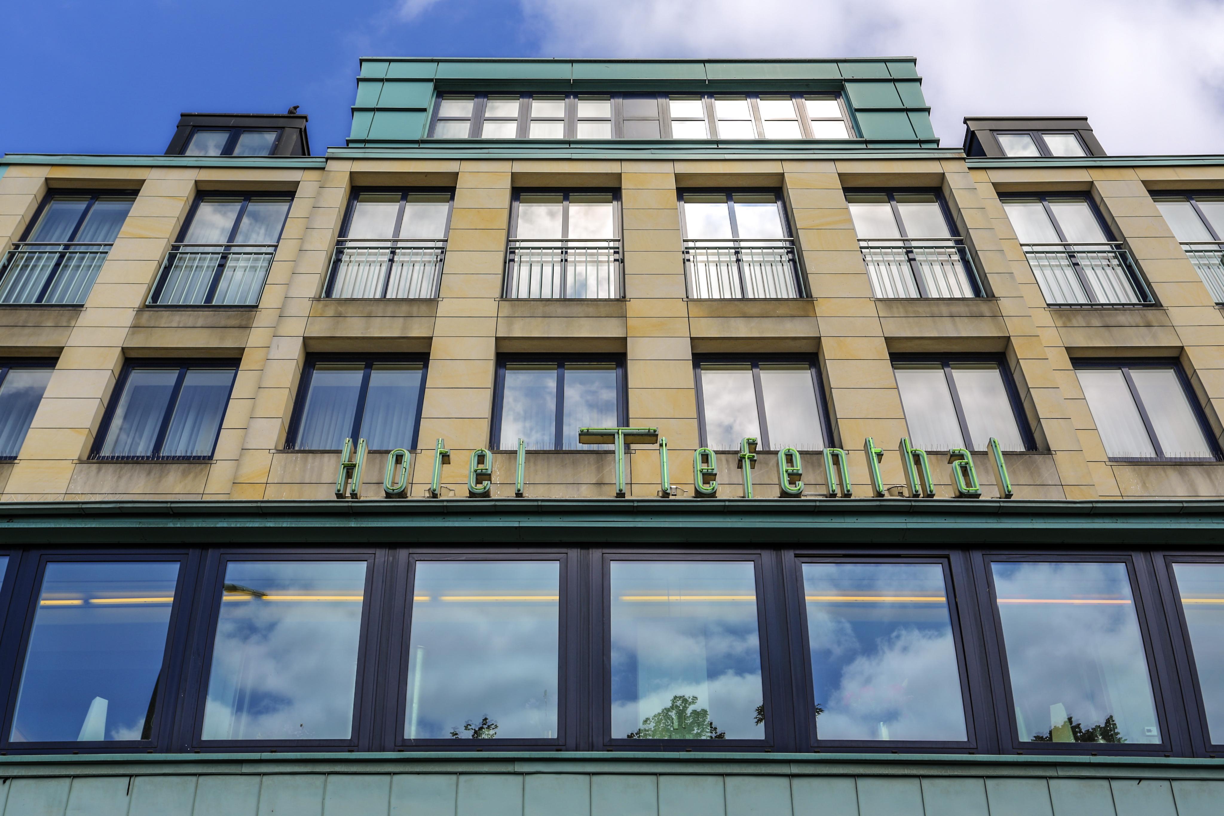 Garner Hotel Hamburg - Wandsbek Marktplatz Екстер'єр фото