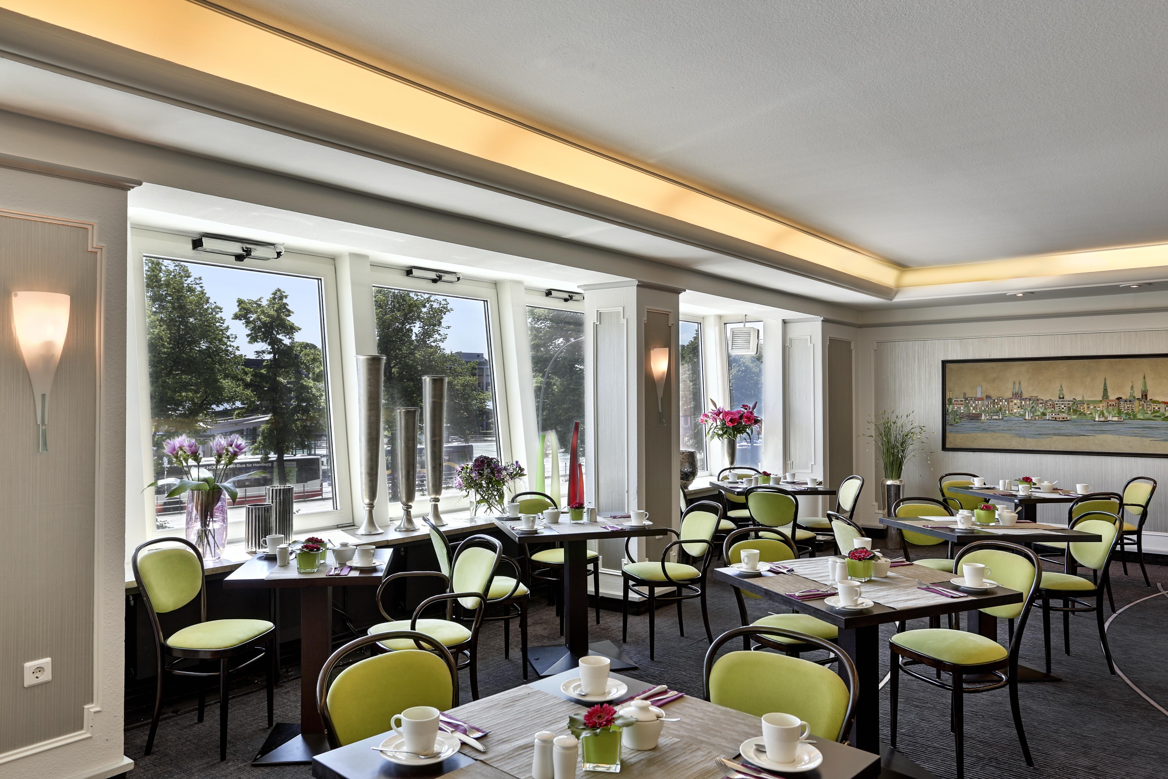 Garner Hotel Hamburg - Wandsbek Marktplatz Екстер'єр фото