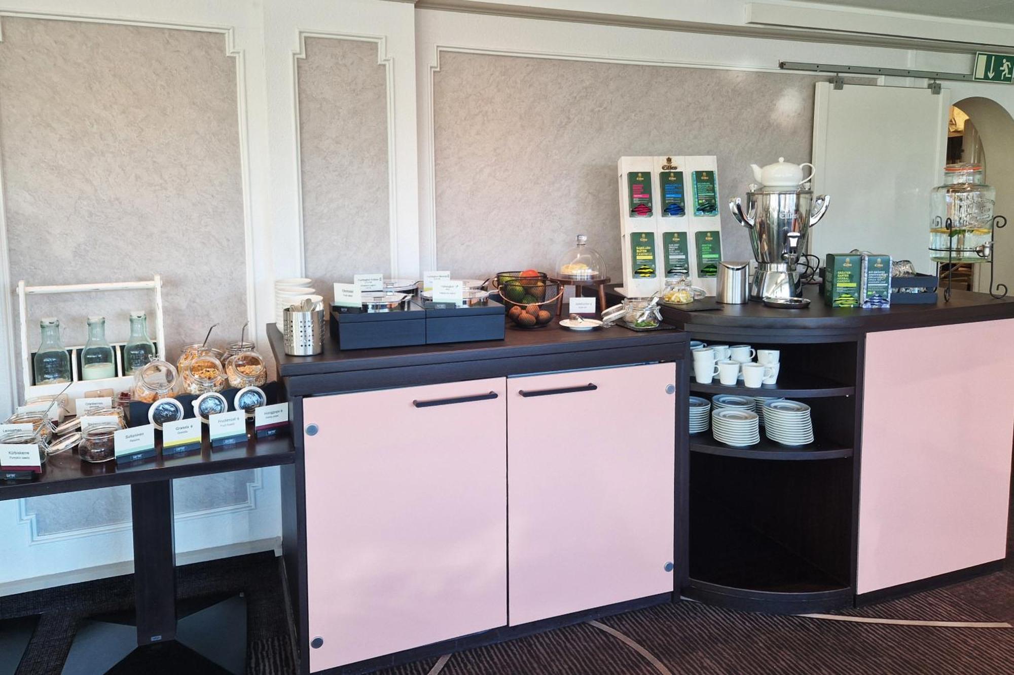 Garner Hotel Hamburg - Wandsbek Marktplatz Екстер'єр фото