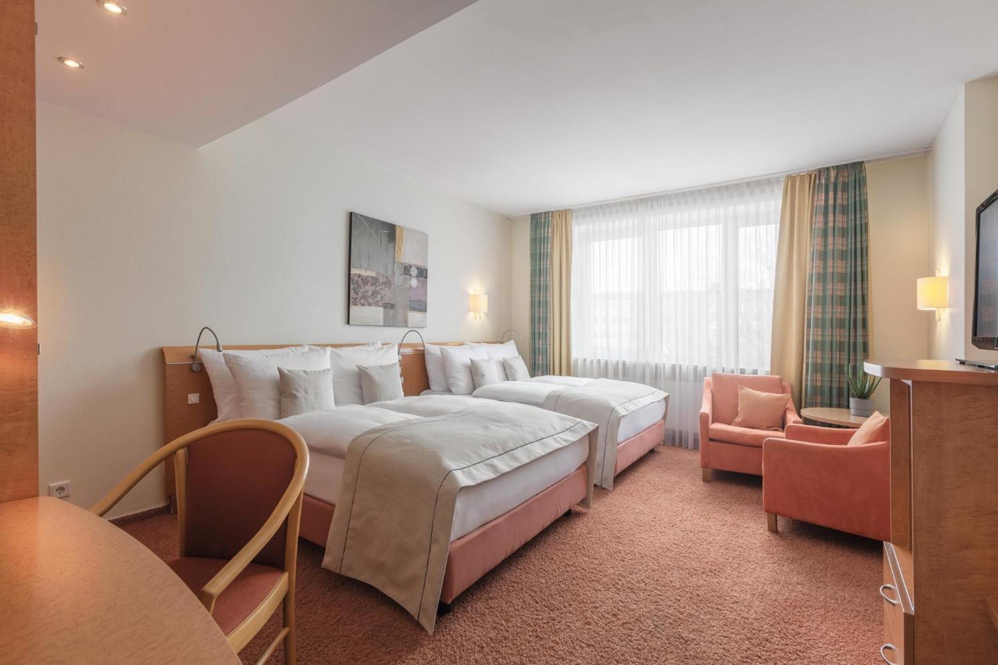 Garner Hotel Hamburg - Wandsbek Marktplatz Екстер'єр фото