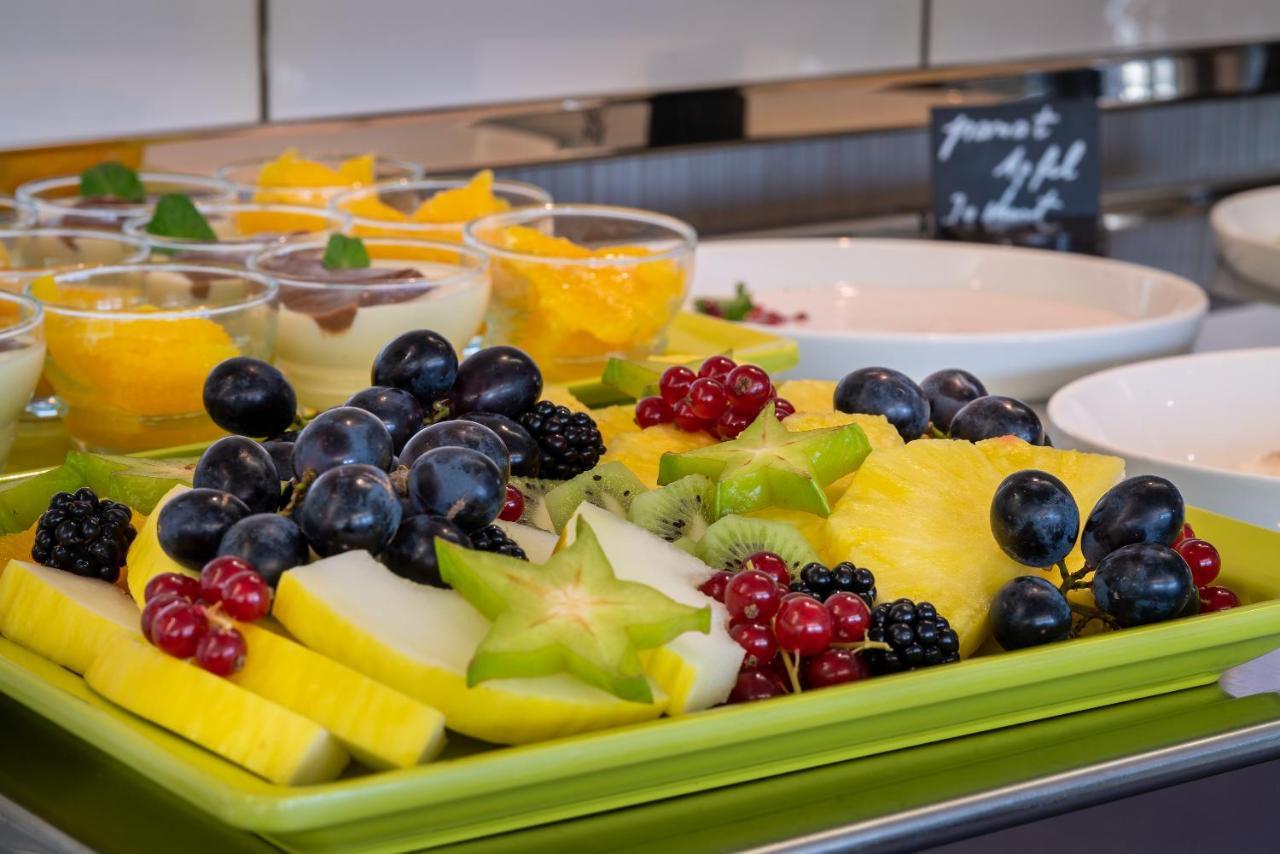 Garner Hotel Hamburg - Wandsbek Marktplatz Екстер'єр фото